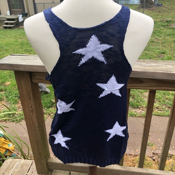 Star print tank top last one size small - Picture 8 of 10
